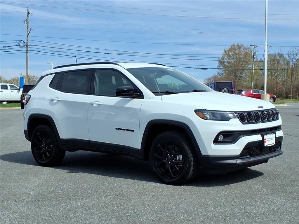 New 2026 Jeep Compass Latitude image 2