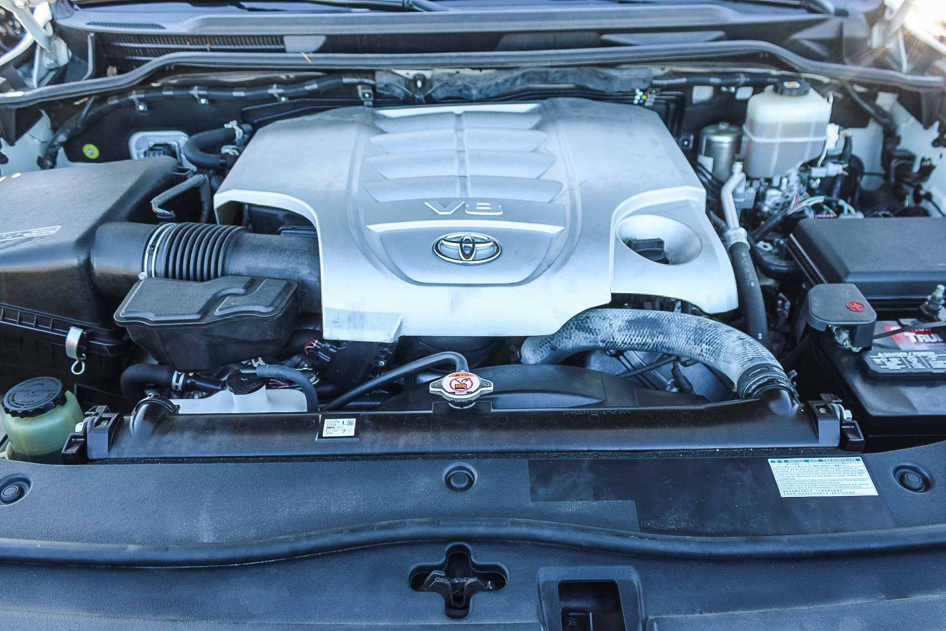 Certified 2021 Toyota Land Cruiser image 27