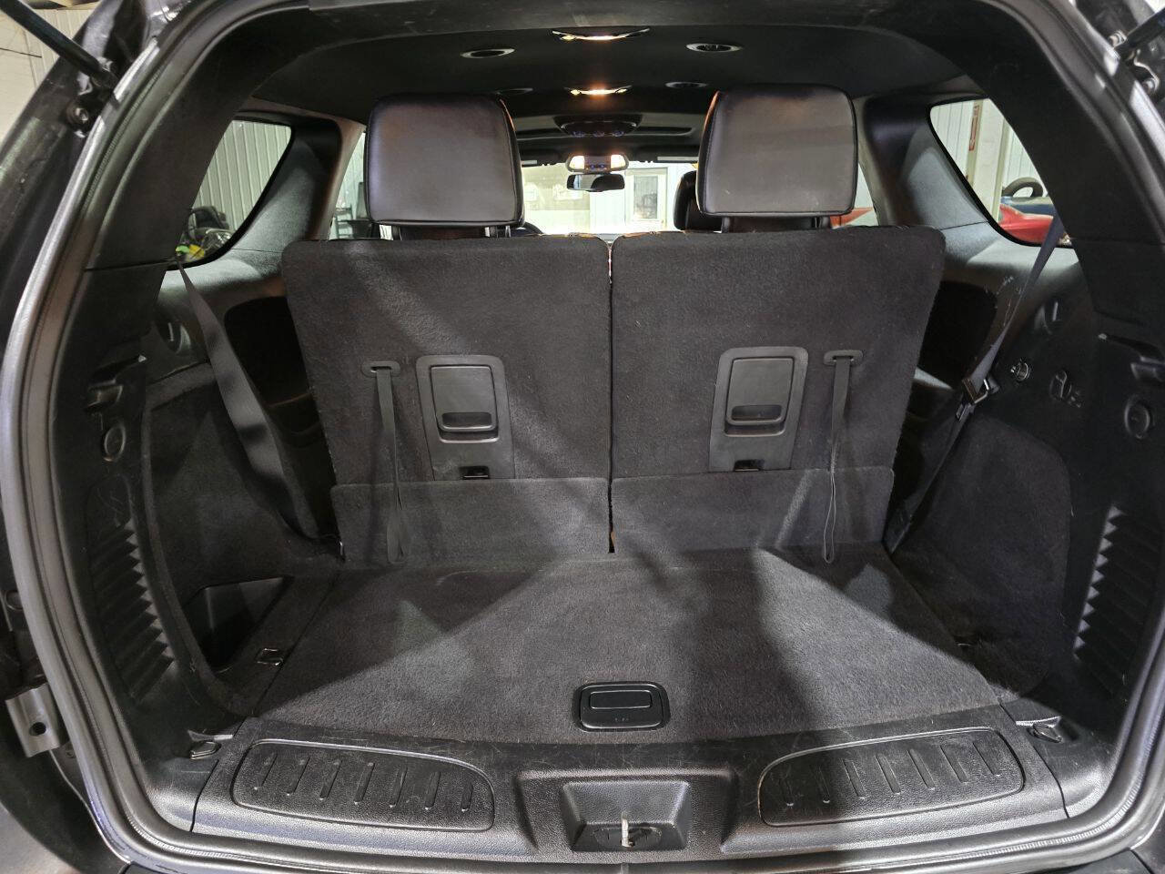 Used 2015 Dodge Durango SXT w/ Blacktop Package image 32