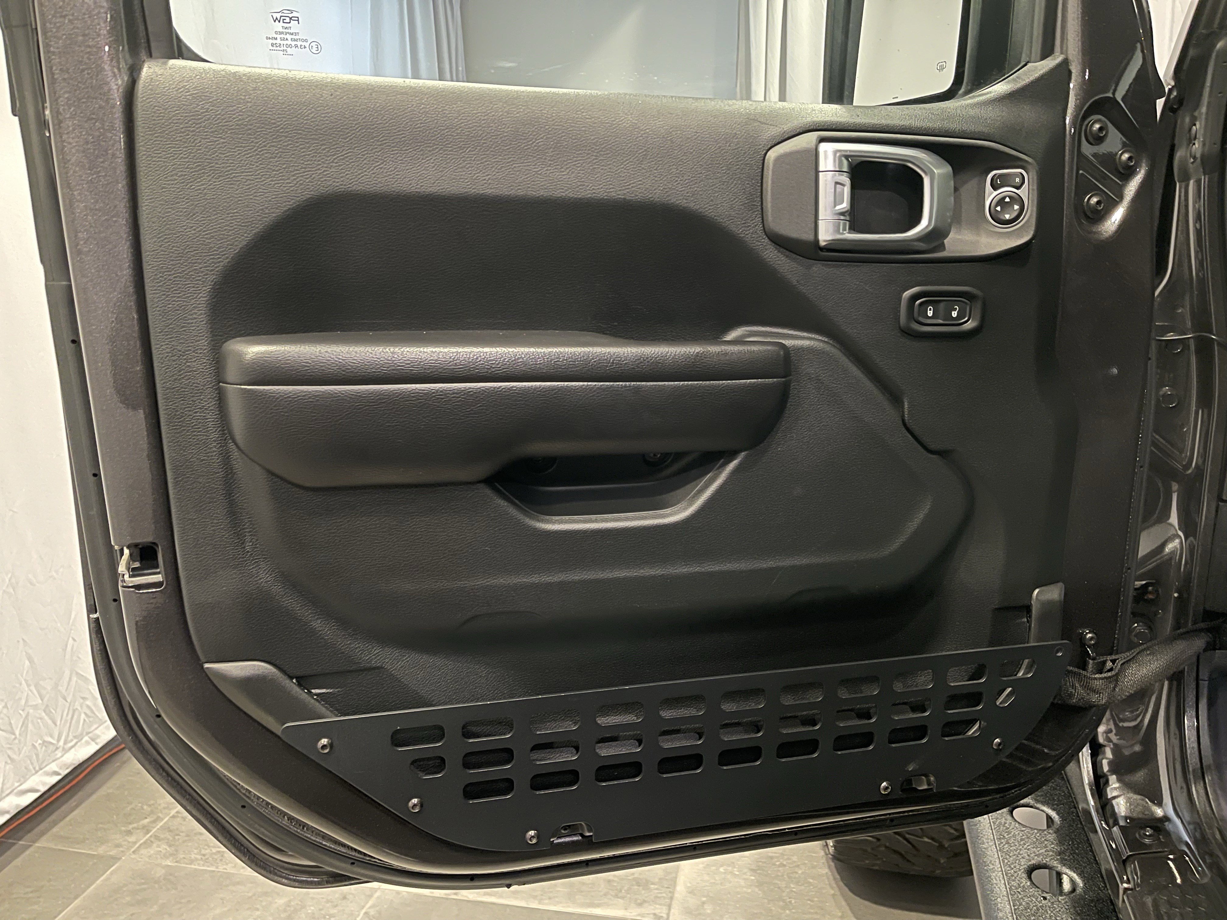 Used 2020 Jeep Wrangler Unlimited Sport S image 13