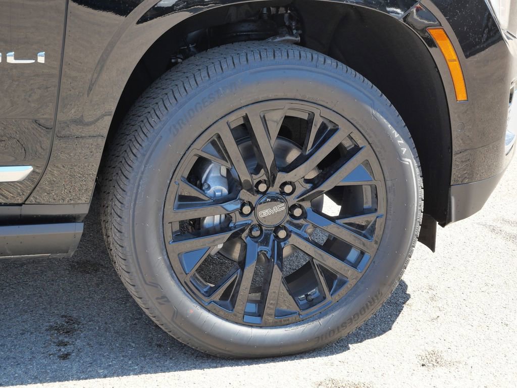 New 2026 GMC Yukon XL Denali w/ Sun & Power Step Package AWD/4WD image 20