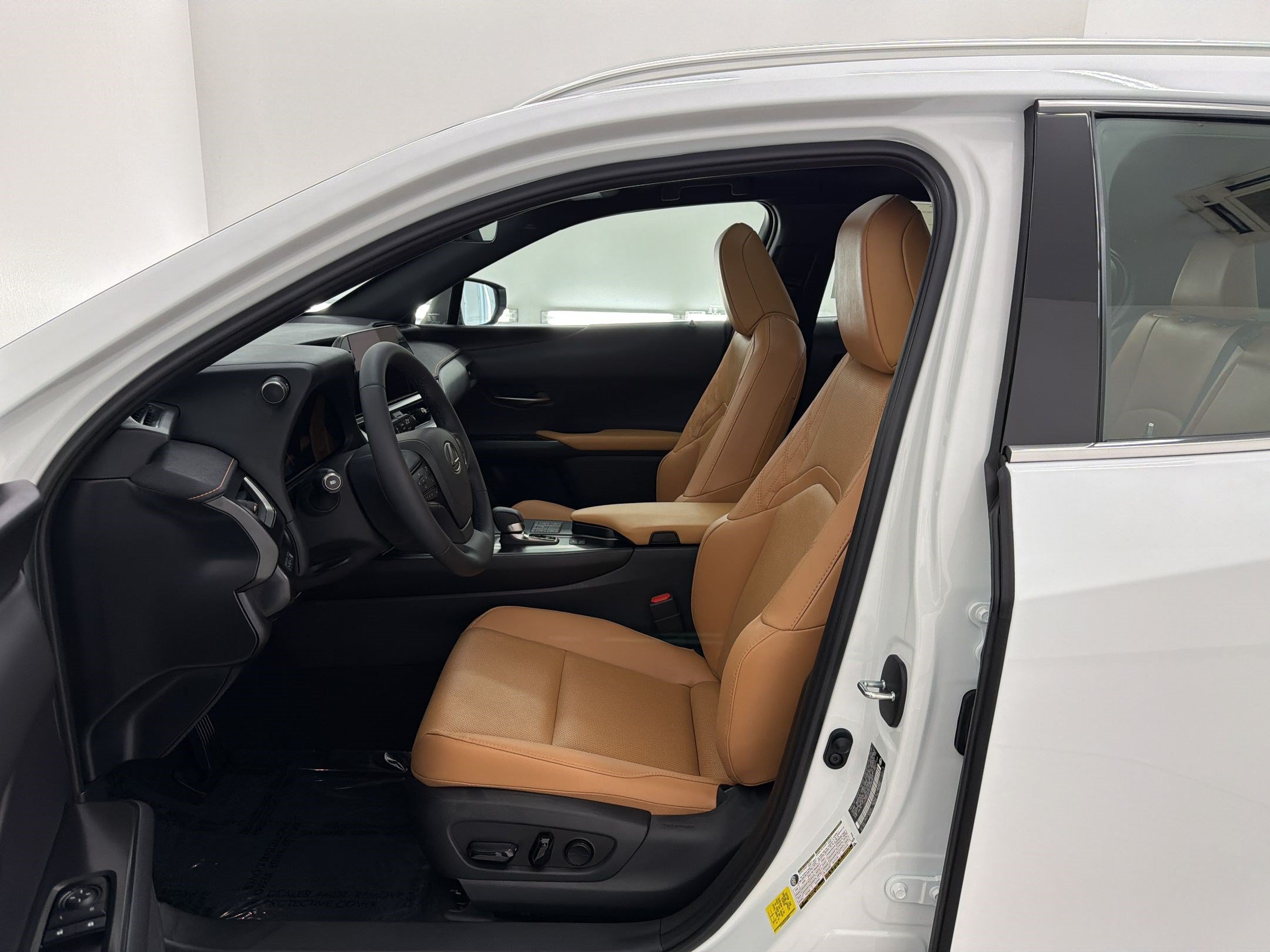 New 2026 Lexus UX 300h FWD image 5