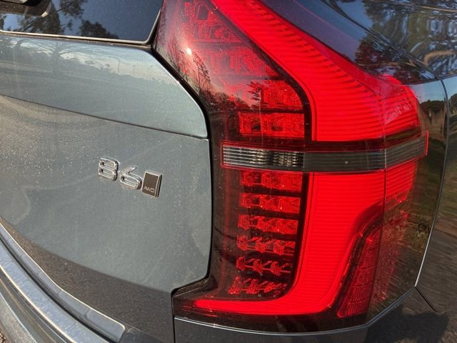 New 2025 Volvo XC90 B6 Plus w/ Protection Package Premier image 14