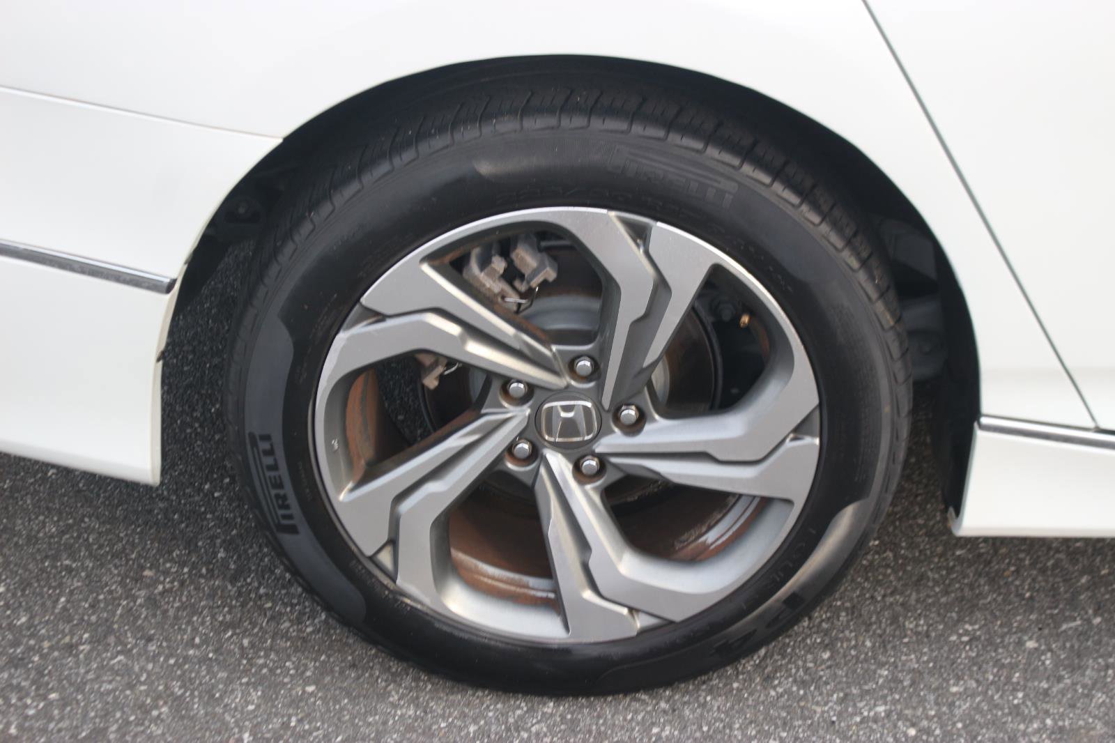 Used 2018 Honda Accord EX-L image 37