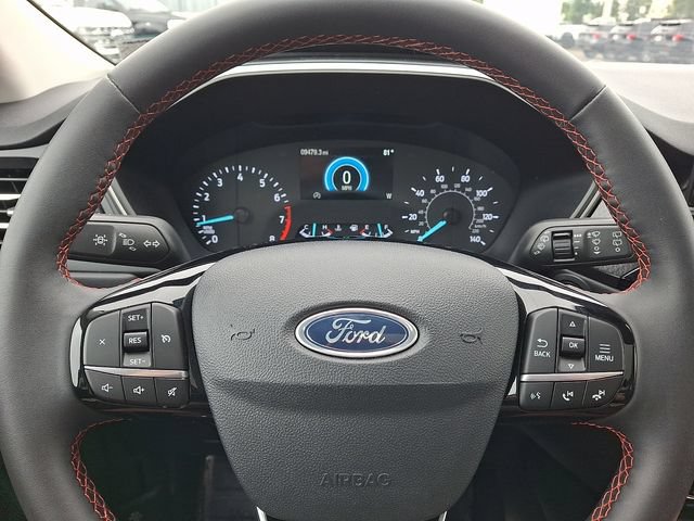Certified 2022 Ford Escape SEL w/ SEL Stealth AWD Package image 19