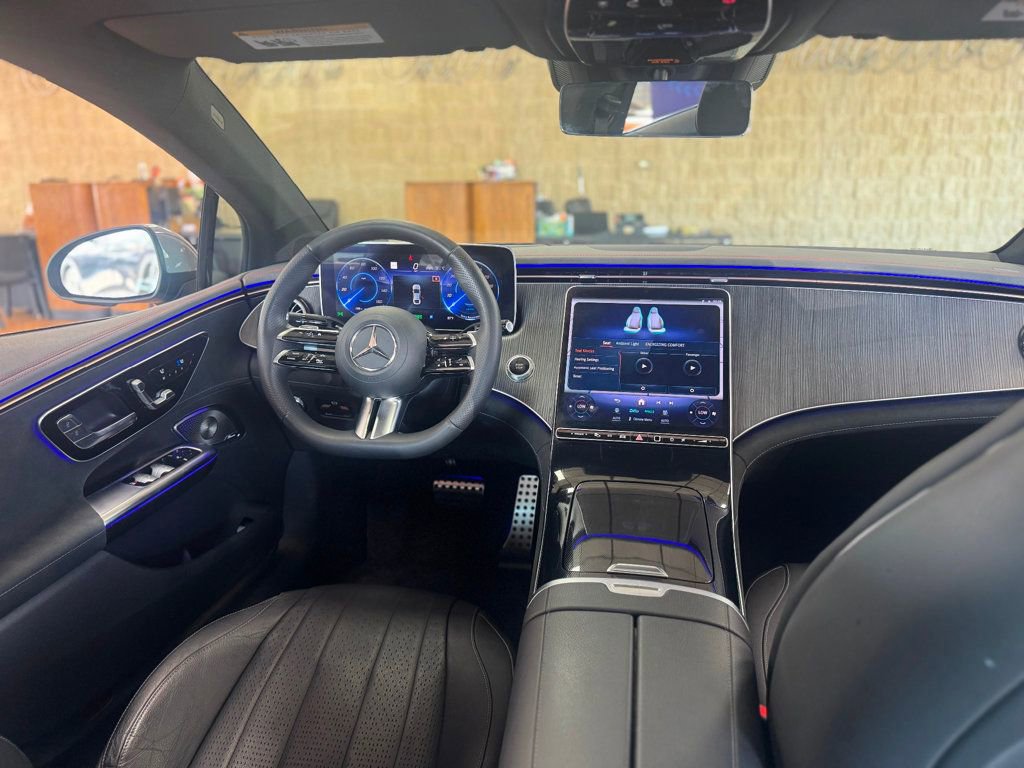 Used 2023 Mercedes-Benz EQE 500 4MATIC Sedan image 43