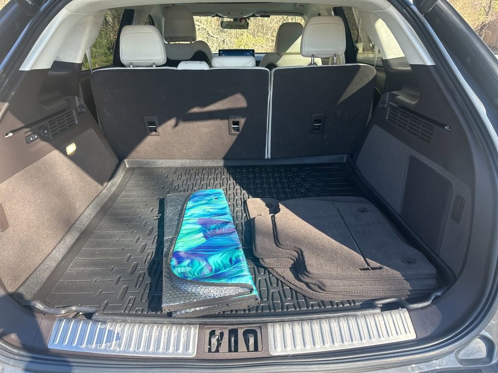 Used 2022 Lincoln Nautilus Black Label w/ Class II Trailer Tow Package image 14