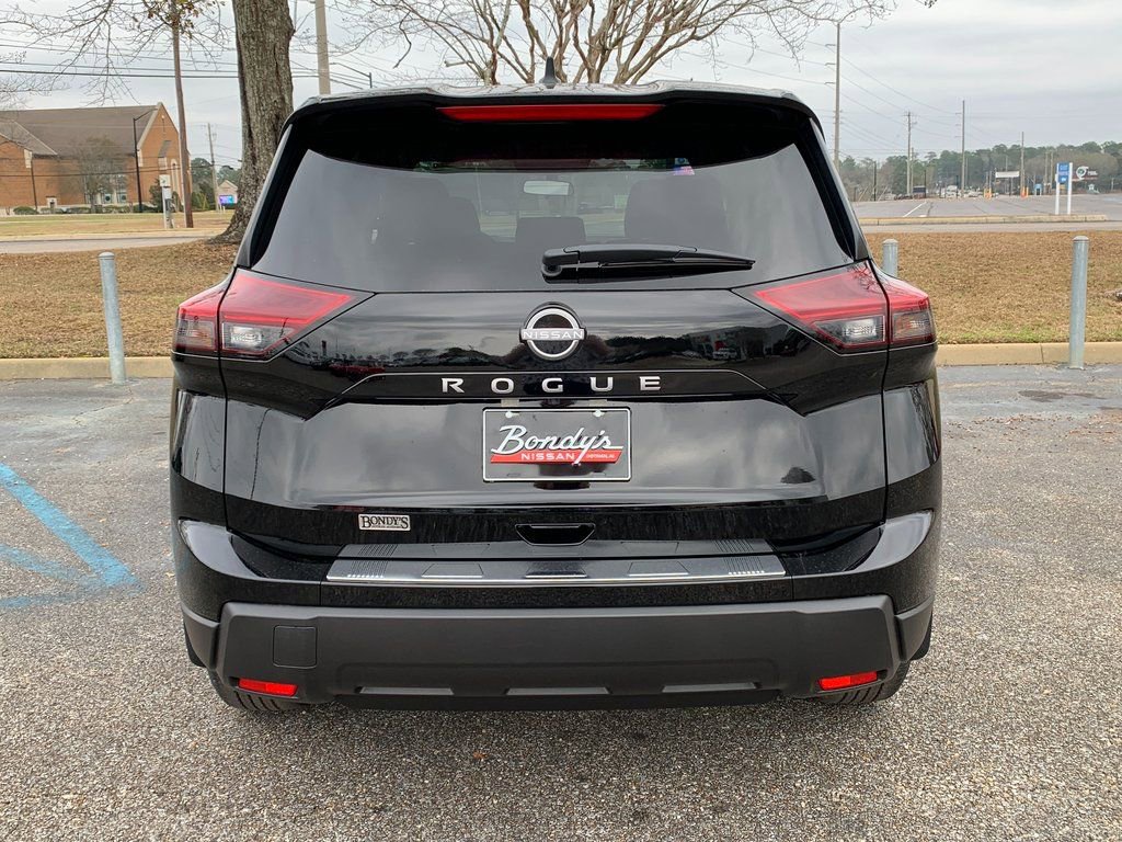 New 2026 Nissan Rogue SV w/ Cold Weather Package image 4