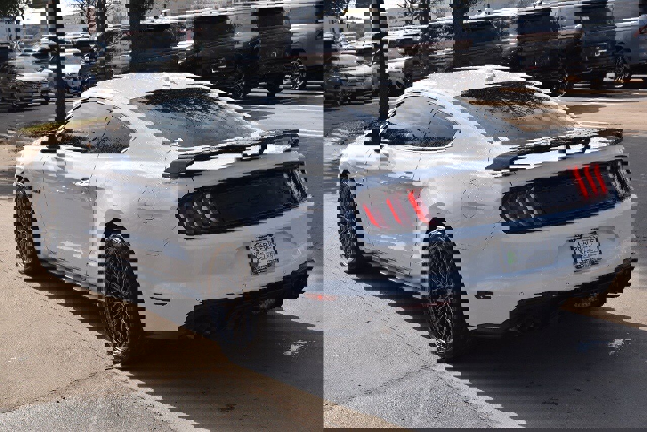 Used 2022 Ford Mustang GT Premium w/ Equipment Group 401A image 10