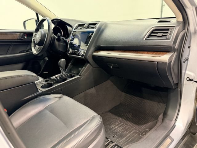 Used 2018 Subaru Outback 2.5i Limited AWD/4WD image 30