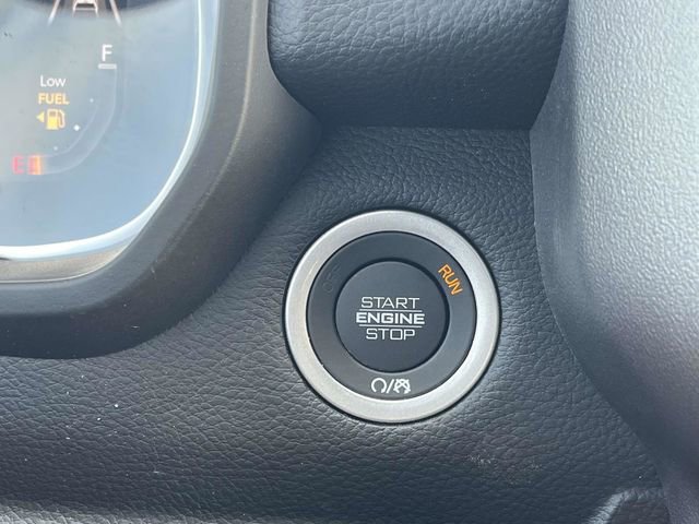 New 2026 RAM 1500 4x4 Crew Cab image 31