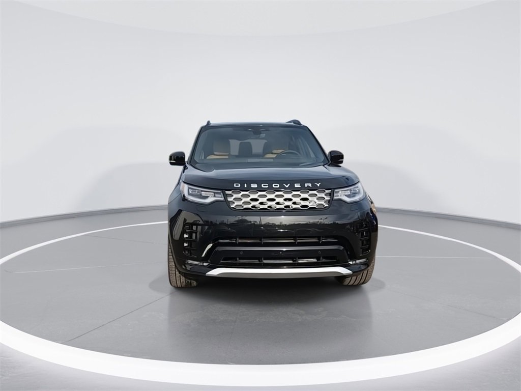 New 2026 Land Rover Discovery Limited Edition image 3