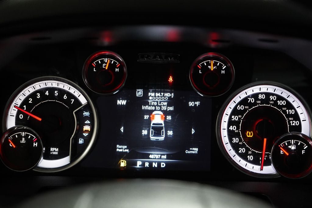 Used 2019 RAM 1500 Warlock AWD/4WD image 19