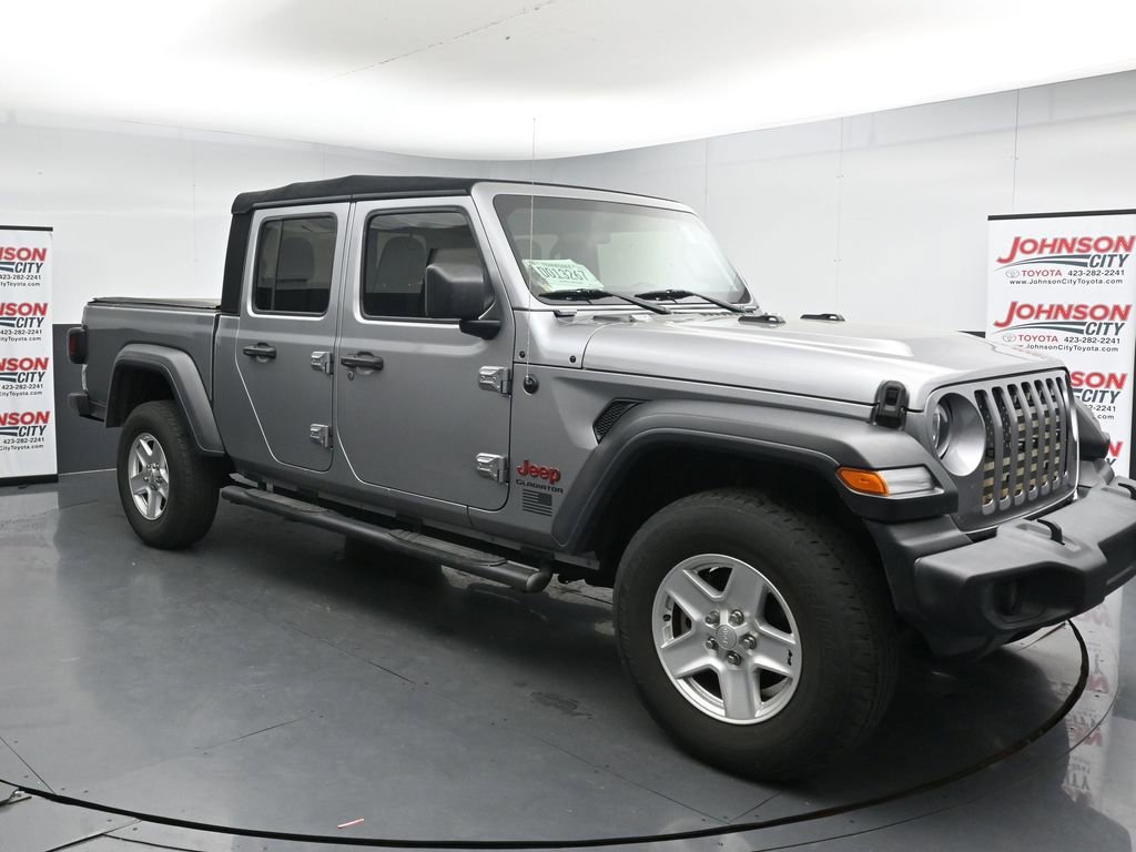 Used 2020 Jeep Gladiator Sport w/ Quick Order Package 24S AWD/4WD image 2