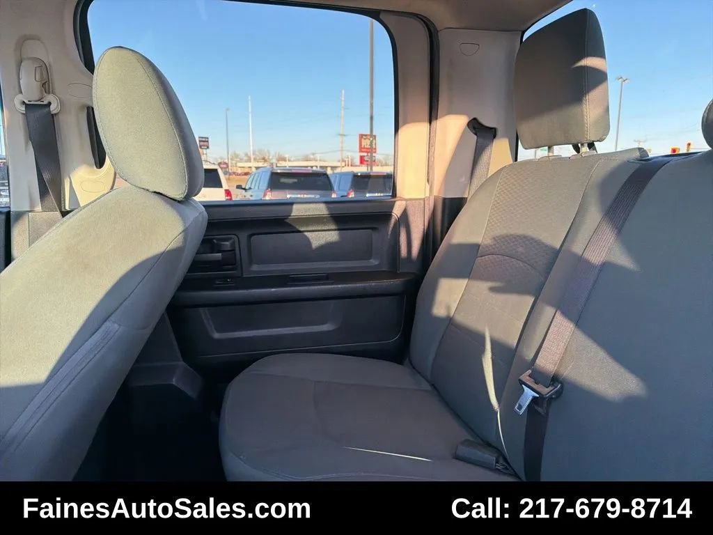 Used 2016 RAM 2500 Tradesman w/ Chrome Appearance Group image 46