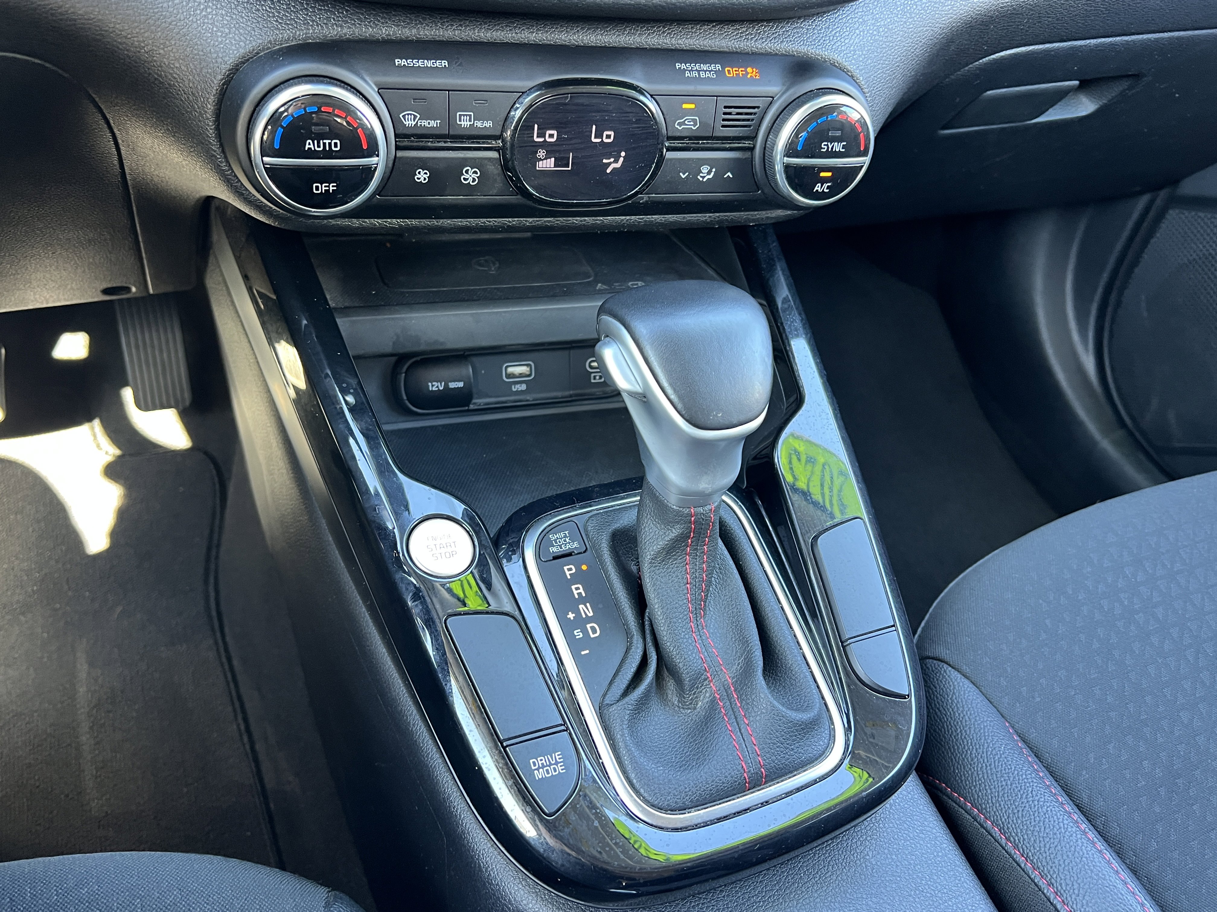 Certified 2023 Kia Soul GT-Line image 32