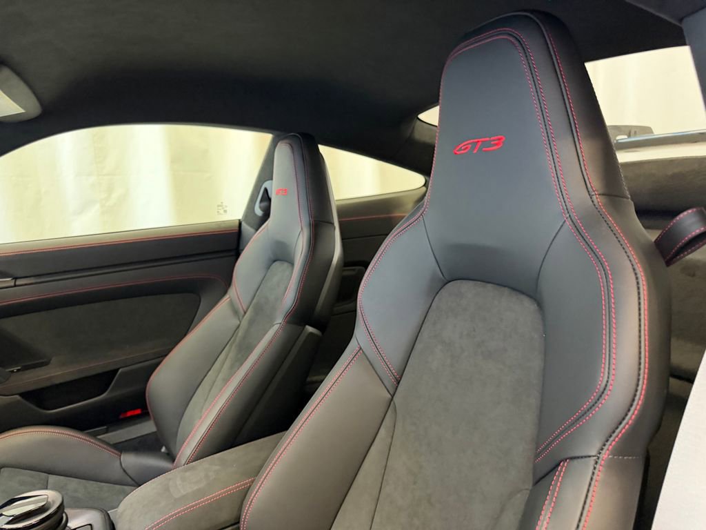 New 2026 Porsche 911 GT3 RWD image 26