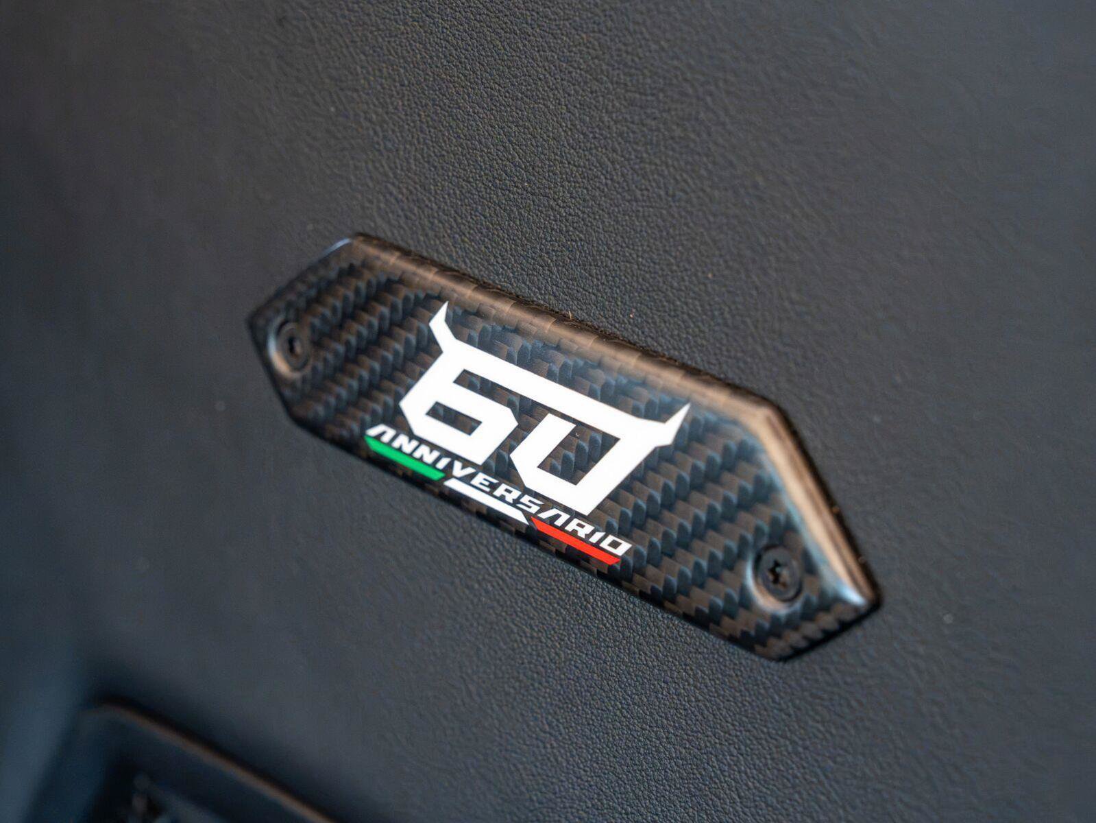 Used 2023 Lamborghini Huracan EVO RWD image 37