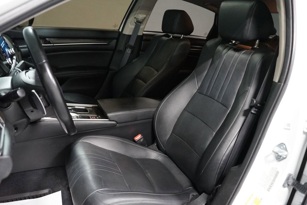 Used 2022 Honda Accord Touring image 26