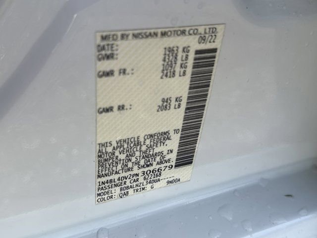Used 2023 Nissan Altima 2.5 SV FWD image 32