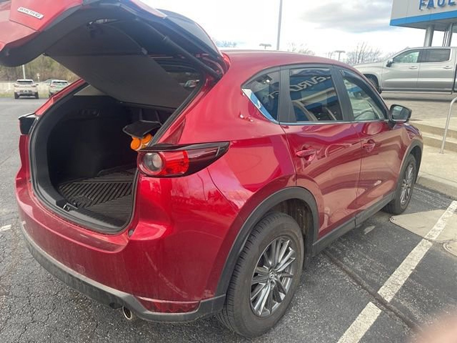Used 2021 MAZDA CX-5 Touring w/ Touring Preferred SV Package image 5