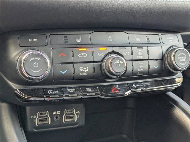 Used 2023 Dodge Durango SXT RWD image 10