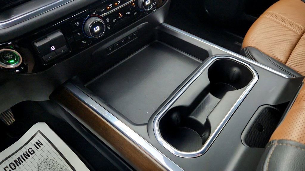 Used 2024 Chevrolet Silverado 2500 High Country w/ High Country Premium Package AWD/4WD image 16