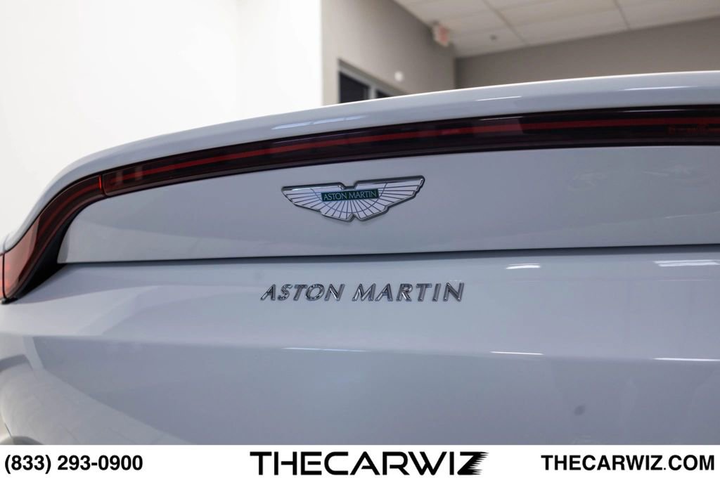 Used 2019 Aston Martin V8 Vantage Coupe RWD image 18