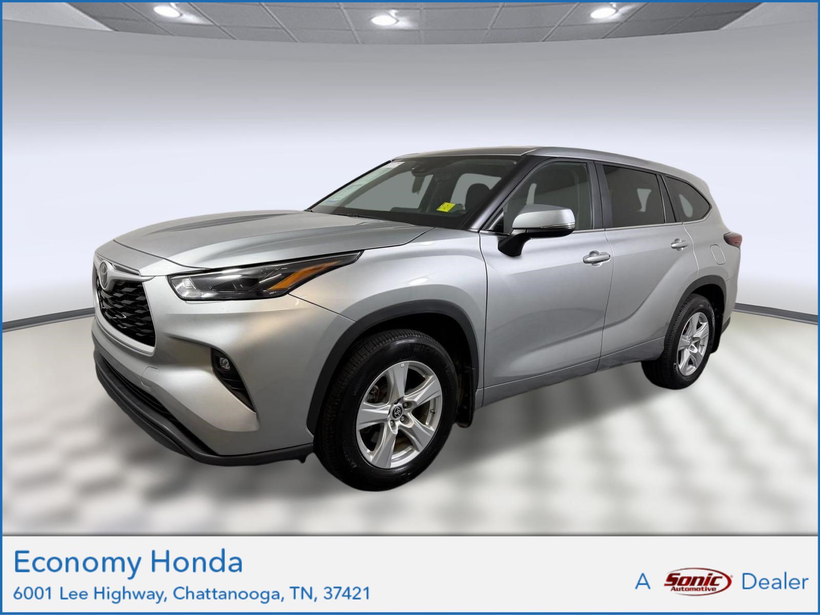 Used 2025 Toyota Highlander LE