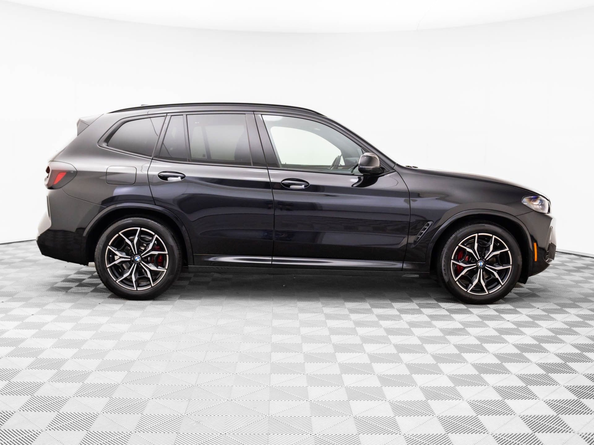 Used 2023 BMW X3 M40i w/ Premium Package image 8