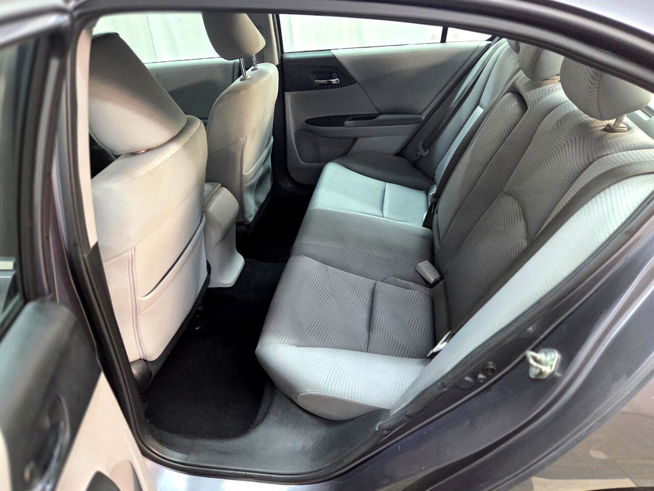 Used 2015 Honda Accord LX image 16