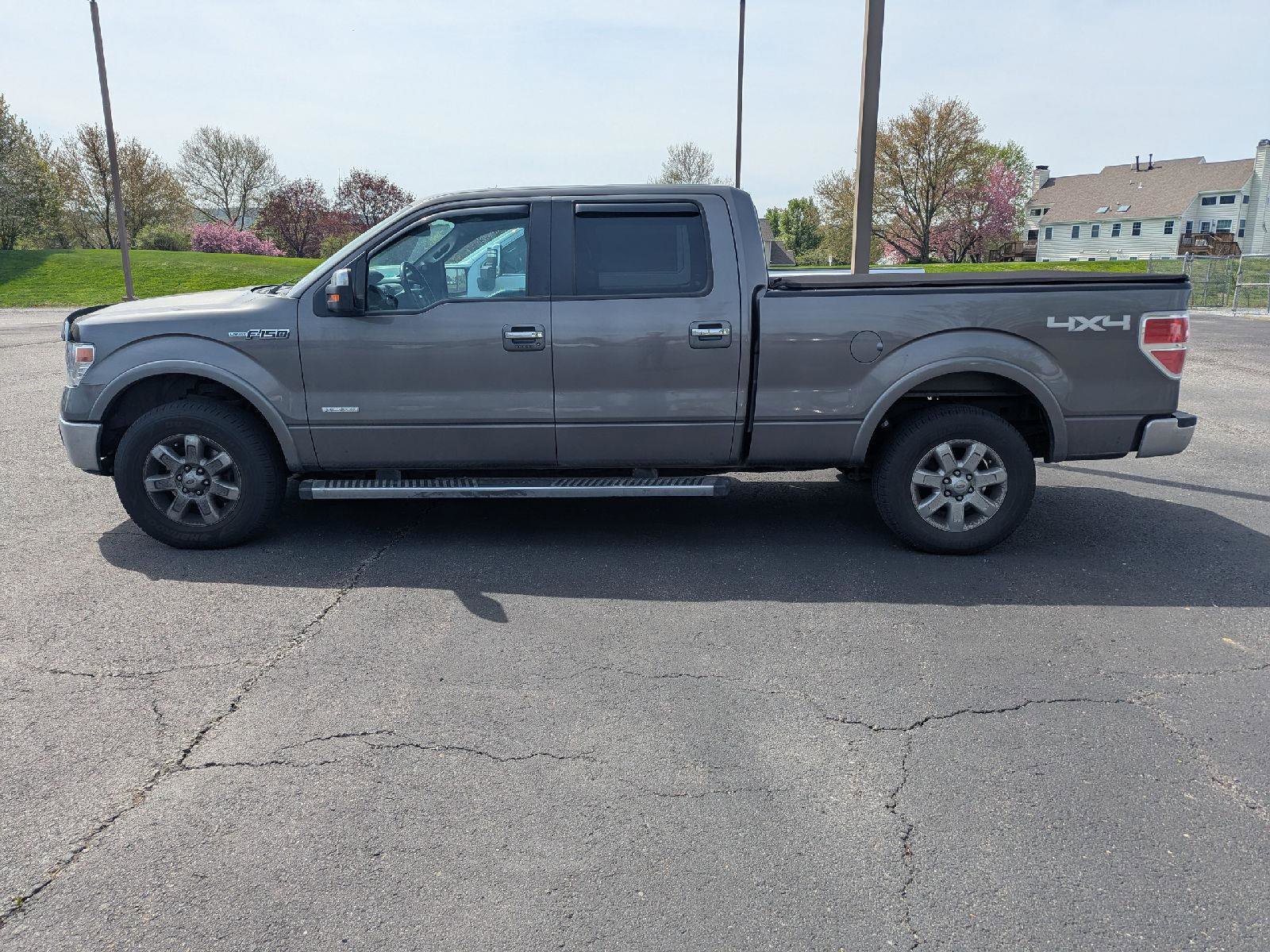 Used 2014 Ford F150 Lariat w/ Equipment Group 502A Luxury image 3