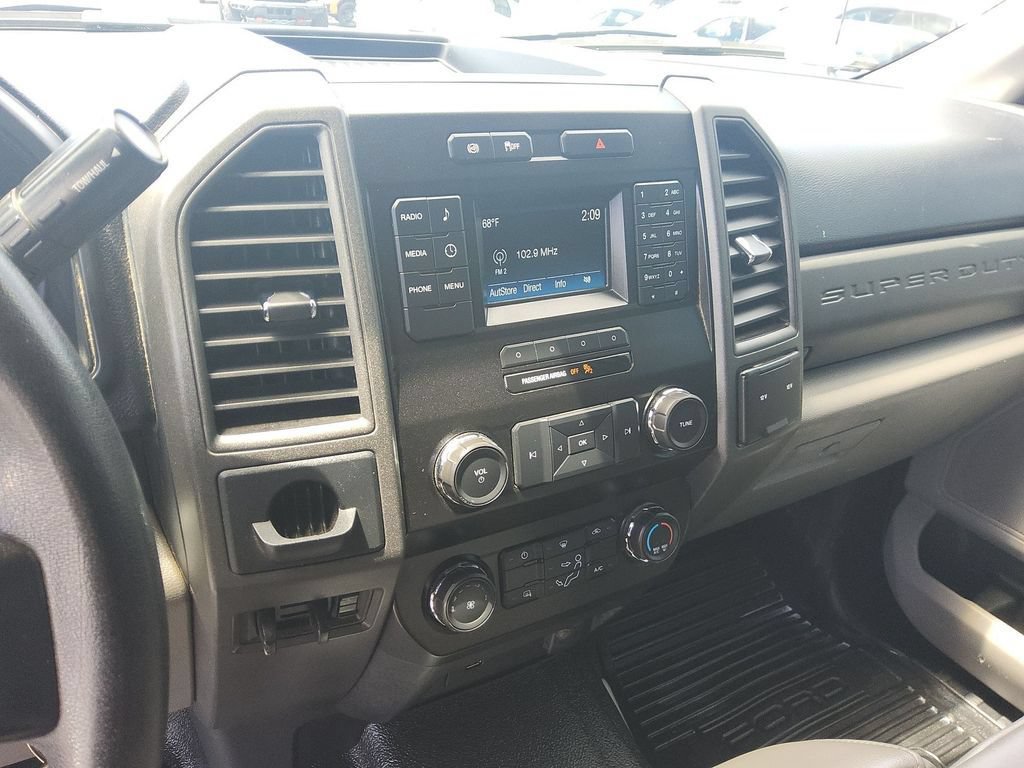 Certified 2019 Ford F450 XL w/ XL Value Package RWD image 11