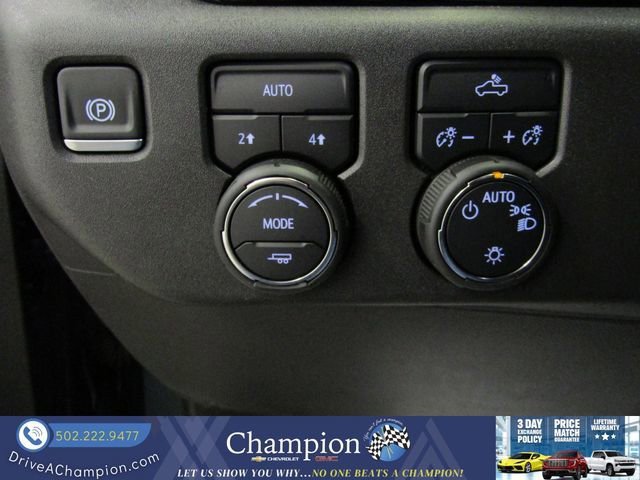 Certified 2025 Chevrolet Silverado 1500 LT AWD/4WD image 24