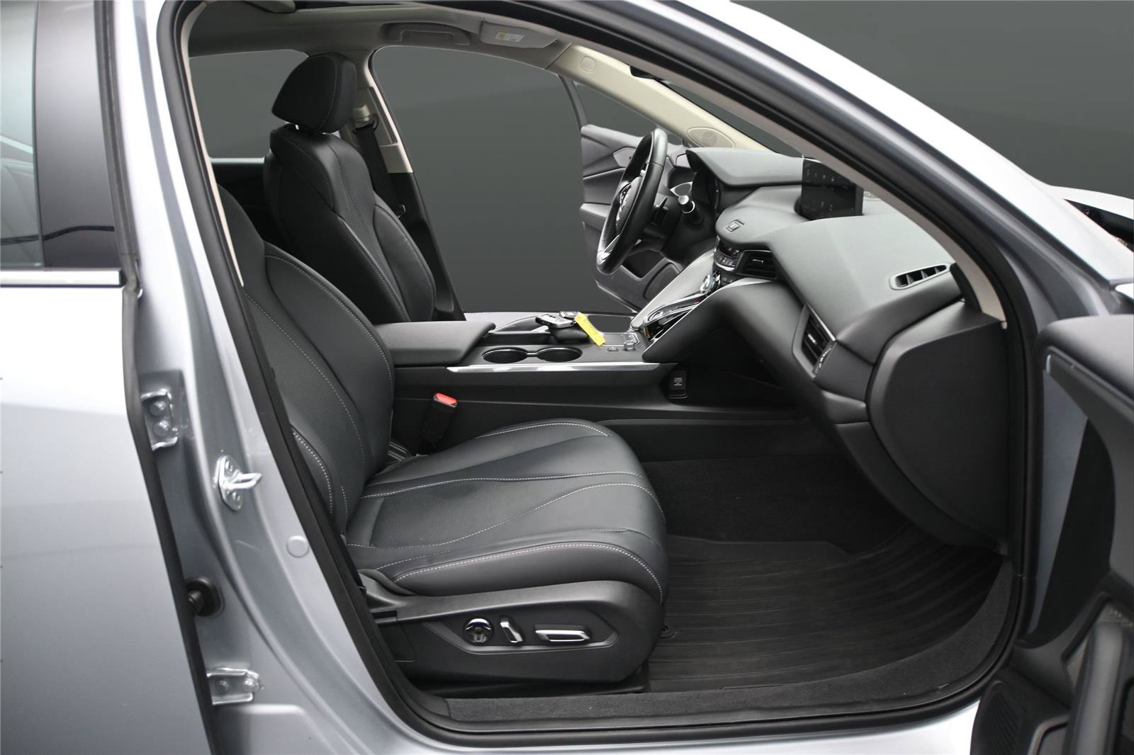 Certified 2024 Acura TLX w/ Technology Package FWD image 19