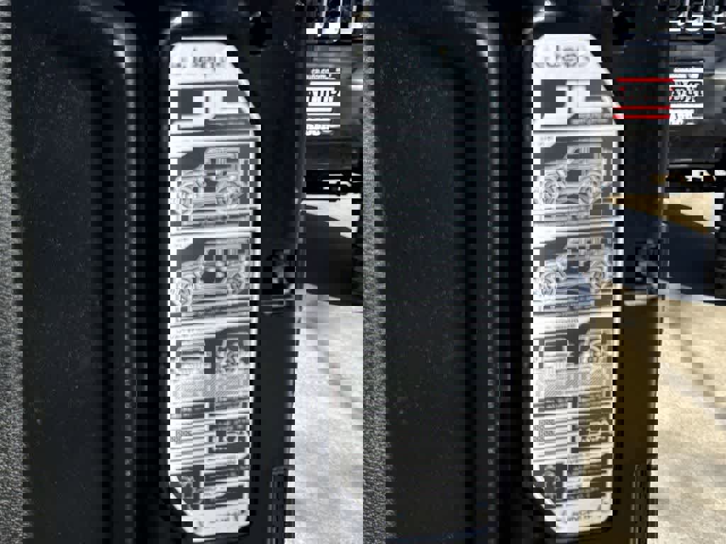 Used 2019 Jeep Wrangler Moab w/ Quick Order Package 24M Moab image 25