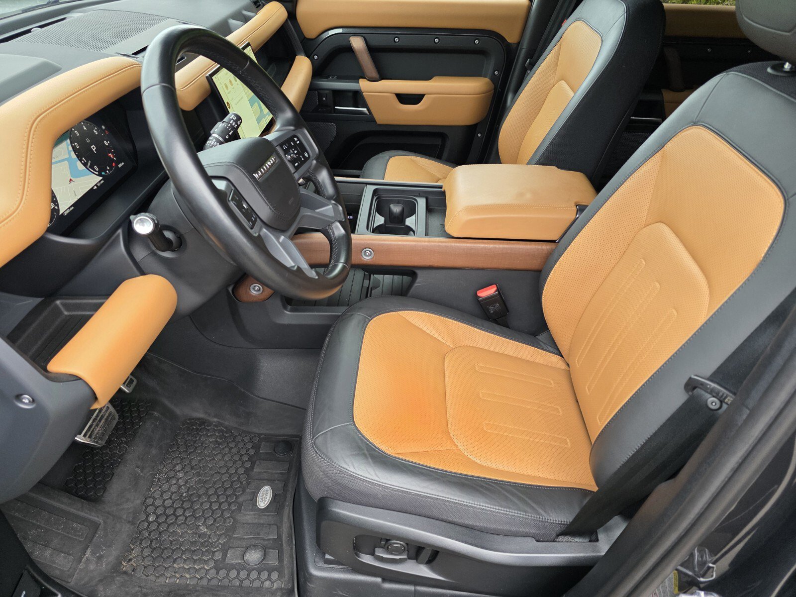 Used 2023 Land Rover Defender 110 X AWD/4WD image 10