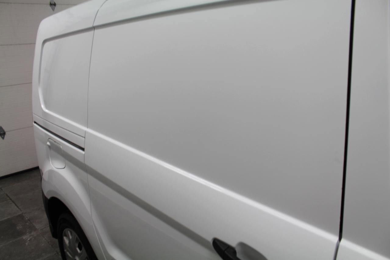 Used 2022 Ford Transit Connect XL image 32