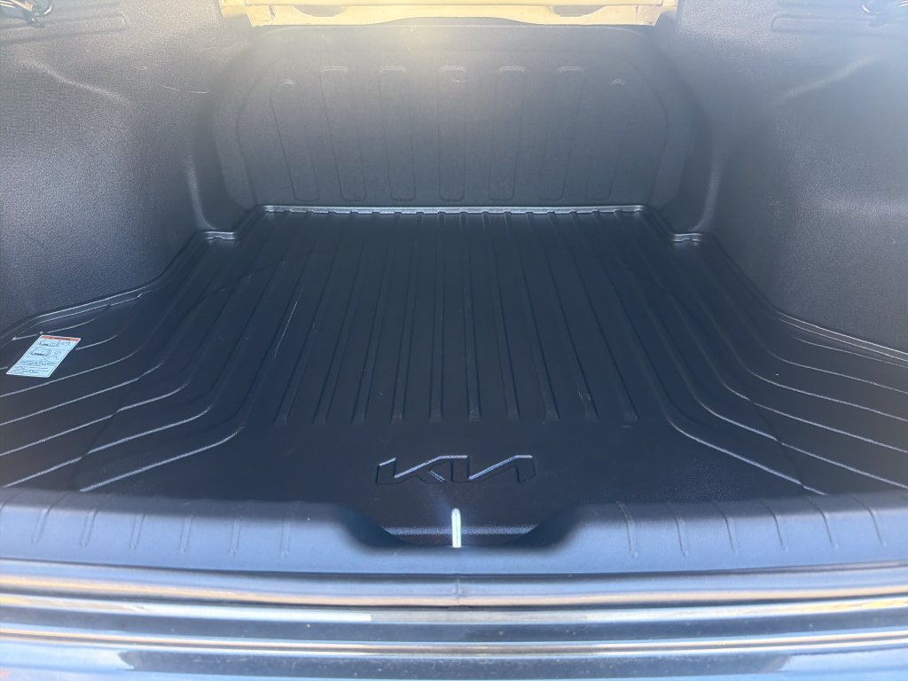 Used 2025 Kia K4 FWD image 10