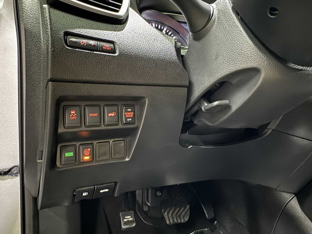 Used 2016 Nissan Rogue SL w/ SL Premium Package image 35