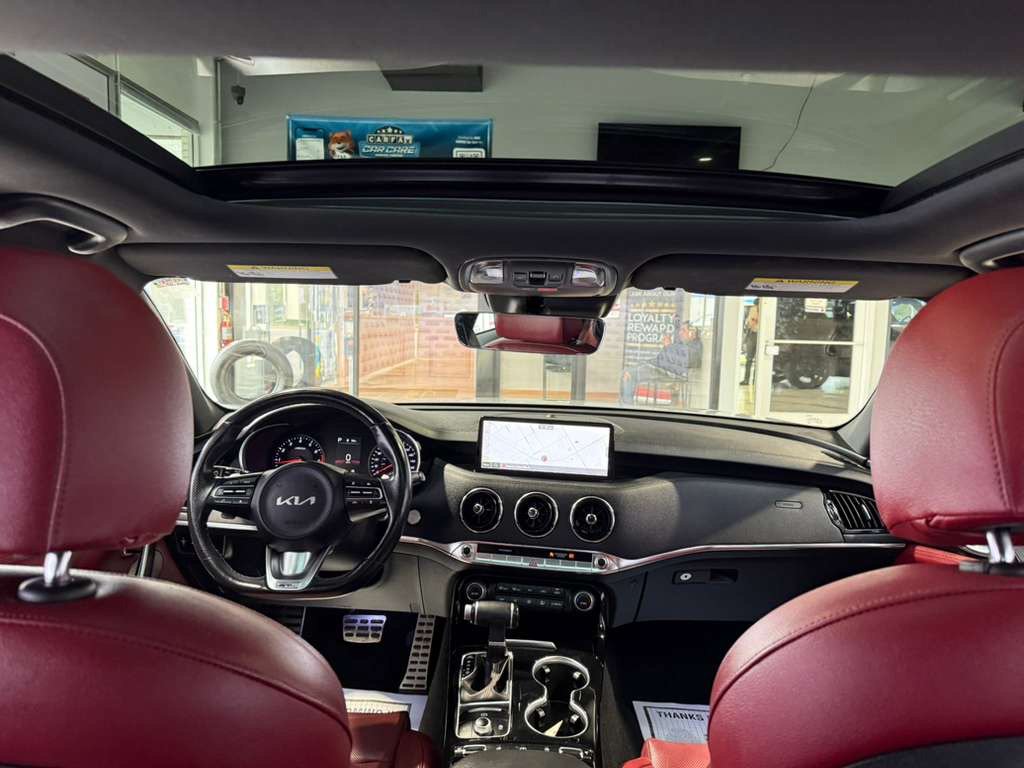 Used 2023 Kia Stinger GT-Line w/ Sun & Sound Package AWD/4WD image 18