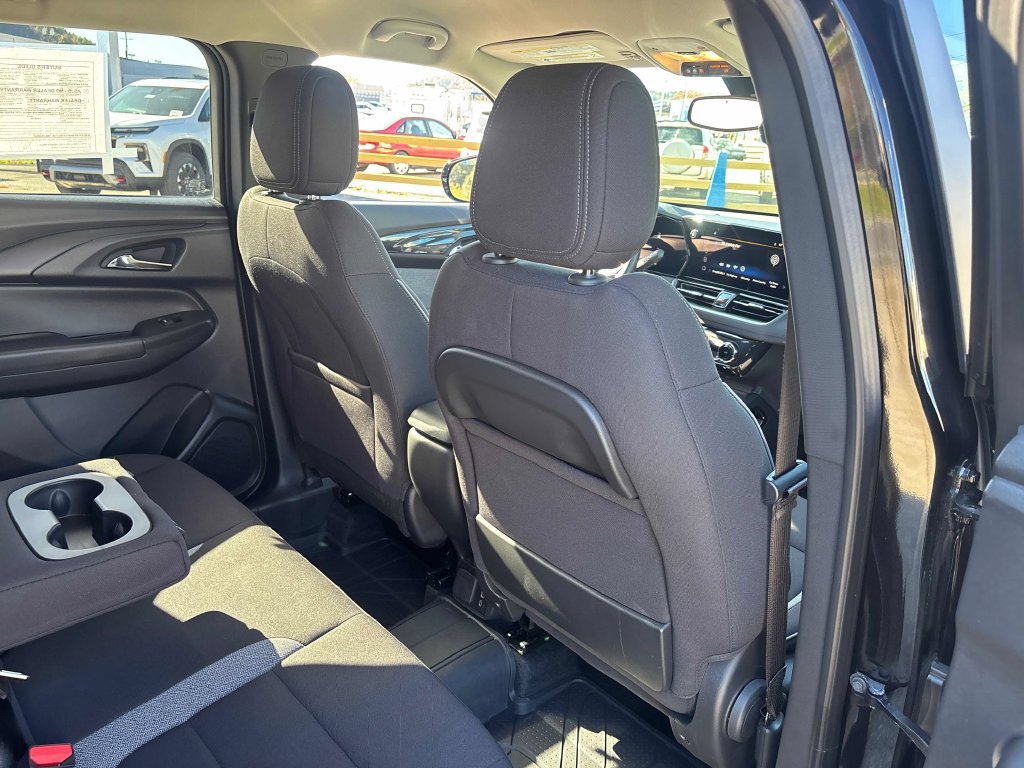 Used 2026 Chevrolet TrailBlazer LT w/ Convenience Package AWD/4WD image 25
