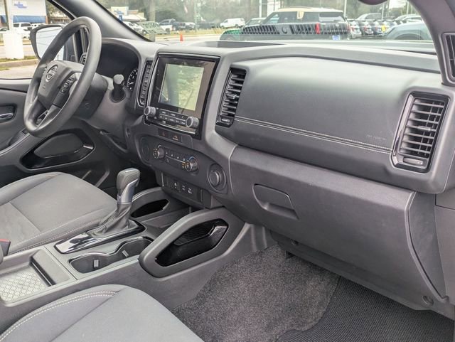 Used 2023 Nissan Frontier SV w/ Midnight Edition Package image 31