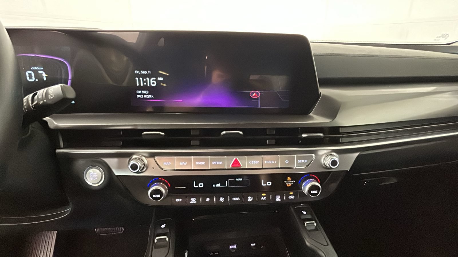 Used 2024 Kia Telluride S AWD/4WD image 27