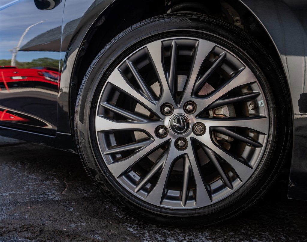 Used 2020 Lexus ES 350 w/ Premium Package image 13