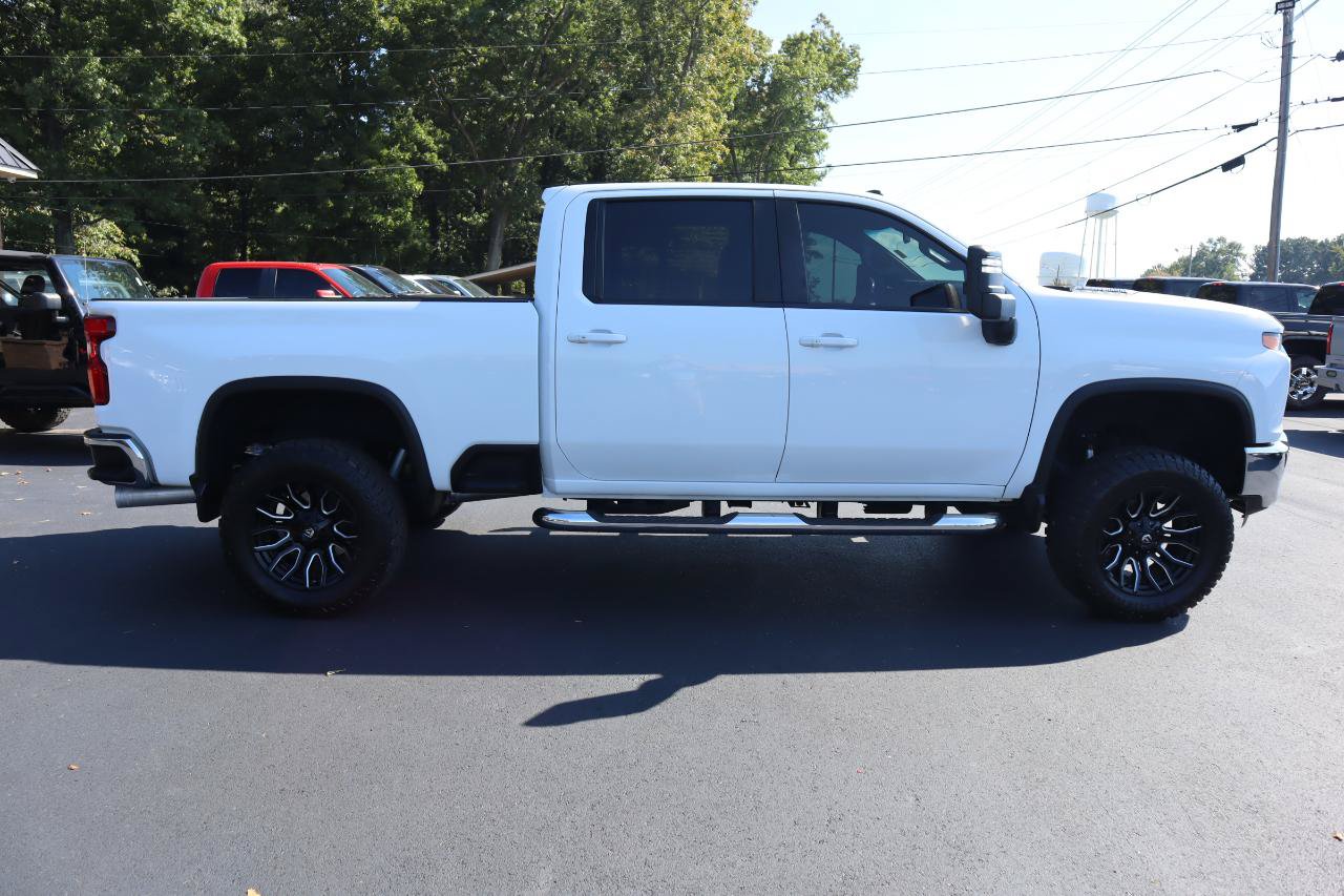 Used 2020 Chevrolet Silverado 2500 LT w/ All Star Edition AWD/4WD image 4