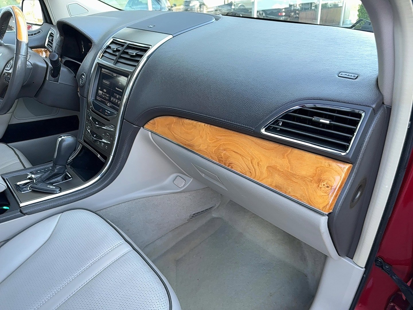 Used 2011 Lincoln MKX AWD w/ 102A Rapid Spec Order Code image 23