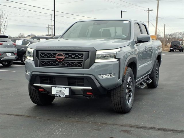 Used 2022 Nissan Frontier PRO-4X w/ Technology Package image 2