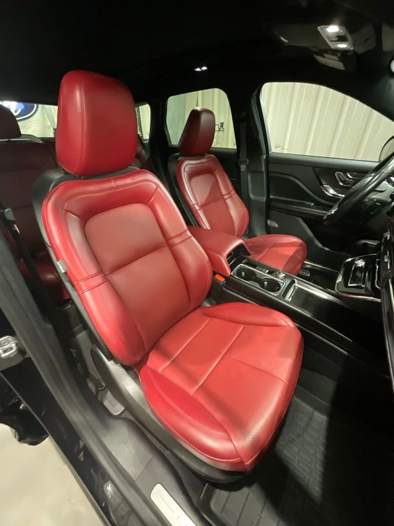 Used 2023 Lincoln Corsair Reserve w/ Equipment Group 201A image 13