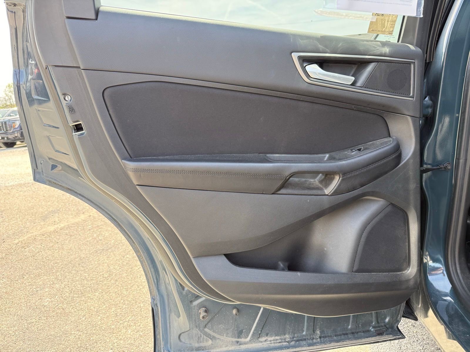 Used 2016 Ford Edge SE image 20